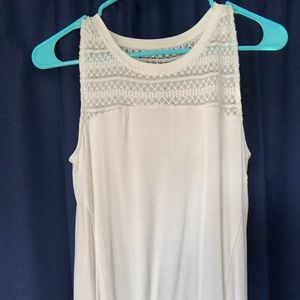 American Eagle Cream Tank Top!
